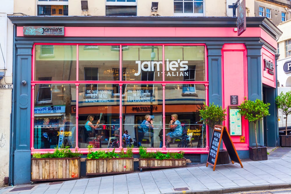 Jamie Oliver to launch new chain just 6 months after collapse of UK
